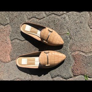 Dolce Vita Gram Flats